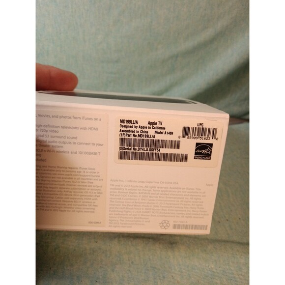 Apple TV (3rd Generation) 1080P Media Streaming Player A1469 With Remote - Picture 2 of 5